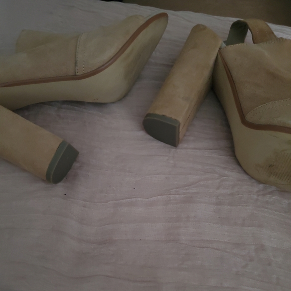 Steve Madden peep toe strapped Mule - Picture 2 of 3